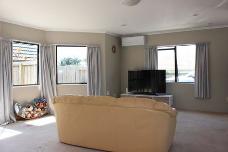 Photo of property in 112a Russley Drive, Mount Maunganui, 3116