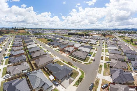 Photo of property in 18 Parton Road, Pukekohe, 2120