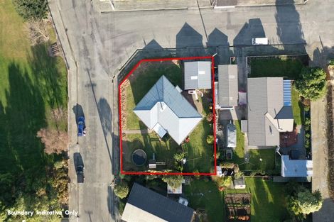 Photo of property in 8 Hughes Street, Waimate, 7924