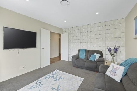 Photo of property in 32 Navy Loop, Rolleston, 7614