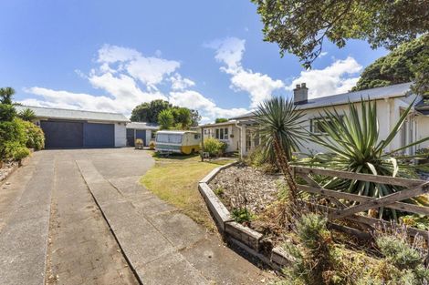 Photo of property in 29 Waitote Street, Castlecliff, Whanganui, 4501