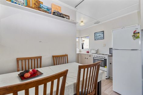Photo of property in 38 Corlett Street, Utuhina, Rotorua, 3015