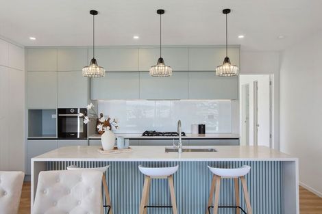 Photo of property in 39c Sorrel Crescent, Bucklands Beach, Auckland, 2012