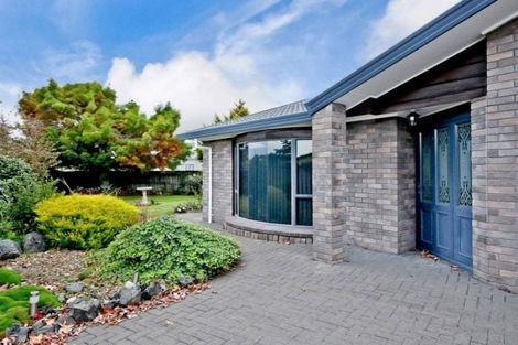 Photo of property in 32 Halcione Close, Flagstaff, Hamilton, 3210