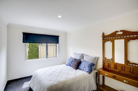 Photo of property in 2/193 Gloucester Street, Taradale, Napier, 4112