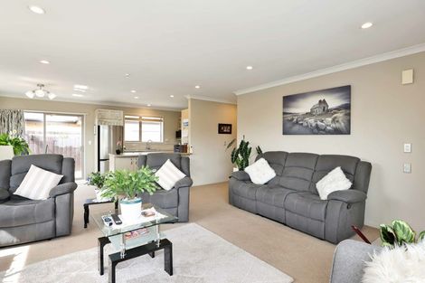 Photo of property in 21 Cox Street, Ashburton, 7700
