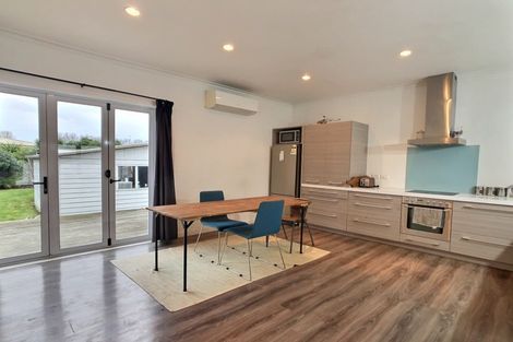 Photo of property in 3 Francis Drake Street, Waipukurau, 4200