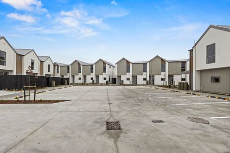 Photo of property in 61 Bampton Street, Shirley, Christchurch, 8061