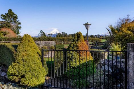 Photo of property in 51a Maire Street, Inglewood, 4330