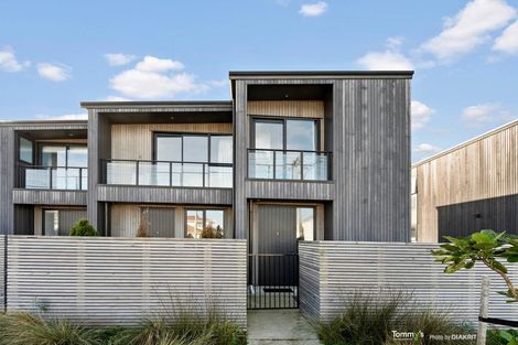 Photo of property in 20u3 Trent Street, Island Bay, Wellington, 6023