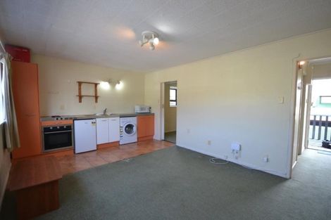 Photo of property in 52u4 Russell Terrace, Berhampore, Wellington, 6023