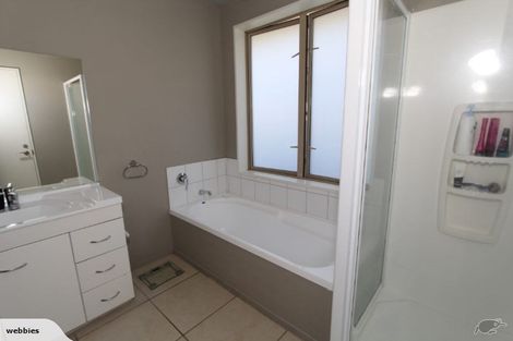 Photo of property in 128 Rolleston Drive, Rolleston, 7614