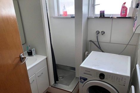 Photo of property in 25 Nile Street, Waterloo, Lower Hutt, 5011