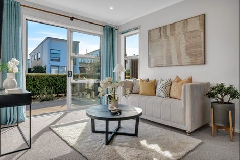 Photo of property in 13 Sacred Kingfisher Road, Hobsonville, Auckland, 0616
