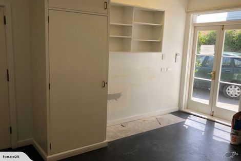 Photo of property in 112 Park Terrace, Christchurch Central, Christchurch, 8013