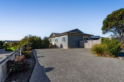 Photo of property in 40b Dillon Drive, Bell Block, New Plymouth, 4312