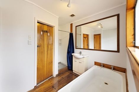 Photo of property in 47 Hartley Terrace, Massey, Auckland, 0614