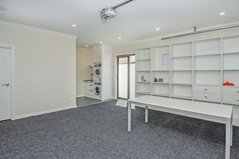 Photo of property in 10 Kerrykeel Drive, Flat Bush, Auckland, 2019