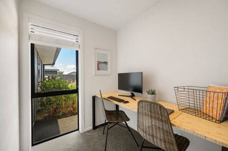 Photo of property in 13 Phoenix Place, Cromwell, 9310