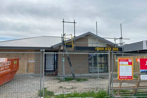 Photo of property in 17 Henshaw Street, Woodend, 7610