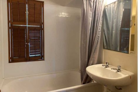 Photo of property in 1/166 Kilmore Street, Christchurch Central, Christchurch, 8013