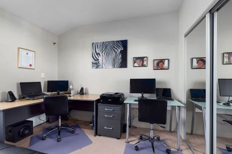 Photo of property in Point Ridge, 130 Gills Road, Albany Heights, Auckland, 0632