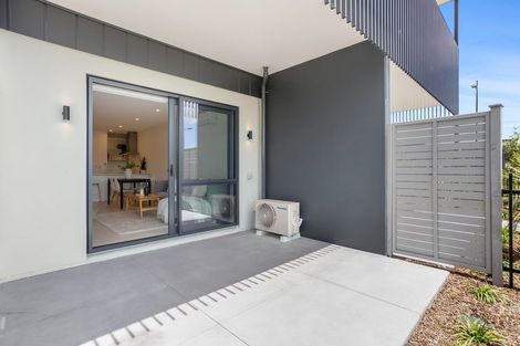 Photo of property in 4 Juniper Drive, Rosehill, 2113
