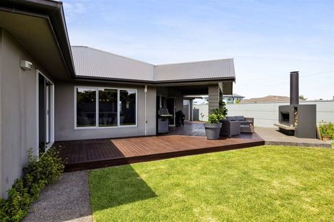 Photo of property in 1 Ta Paora Drive, Bell Block, New Plymouth, 4312