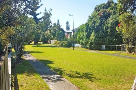 Photo of property in 5 Taotahi Walk, Ruakaka, 0116