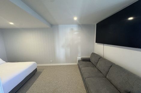 Photo of property in 174 Nevay Road, Karaka Bays, Wellington, 6022