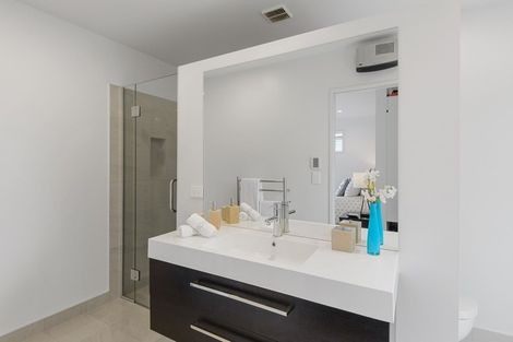 Photo of property in 28d Springwater Avenue, Northwood, Christchurch, 8051