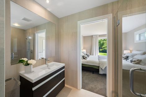 Photo of property in 9 Hollyhock Lane, Wanaka, 9305