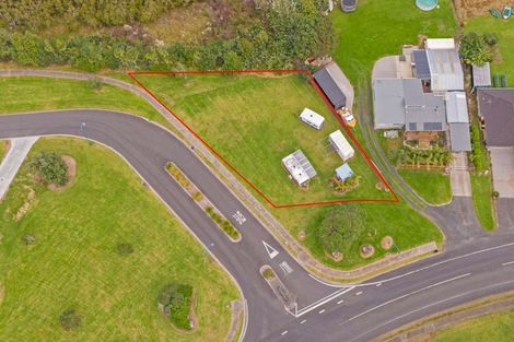 Photo of property in 1 Hei Esplanade, Whitianga, 3510