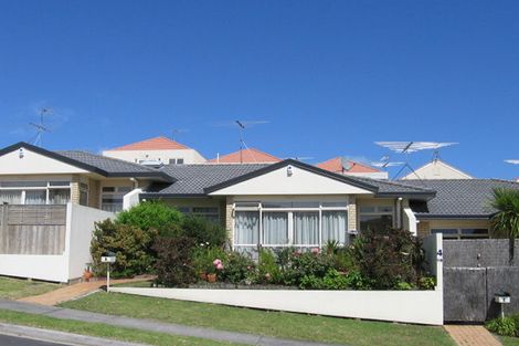Photo of property in 6/1-5 Gleanor Avenue, Oteha, Auckland, 0632