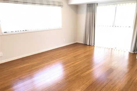 Photo of property in 40 Gracechurch Drive, Flat Bush, Auckland, 2016