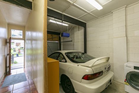 Photo of property in 107a Churton Drive, Churton Park, Wellington, 6037