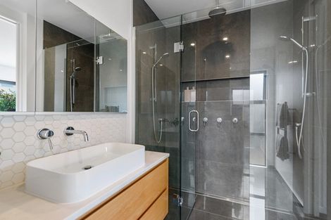 Photo of property in 2 Canter Lane, Aidanfield, Christchurch, 8025