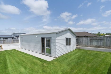 Photo of property in 24 Poplar Grove, Feilding, 4702