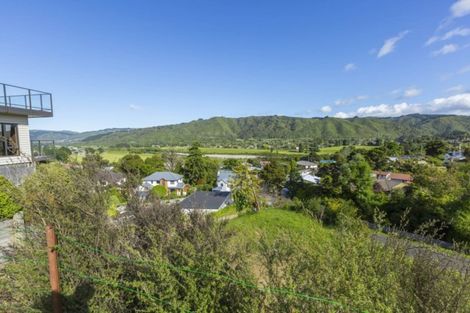 Photo of property in 5 Mccarthy Grove, Clouston Park, Upper Hutt, 5018
