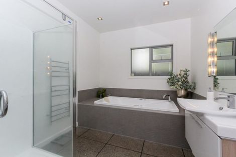 Photo of property in 3 Dolphin Parade, Bell Block, New Plymouth, 4312