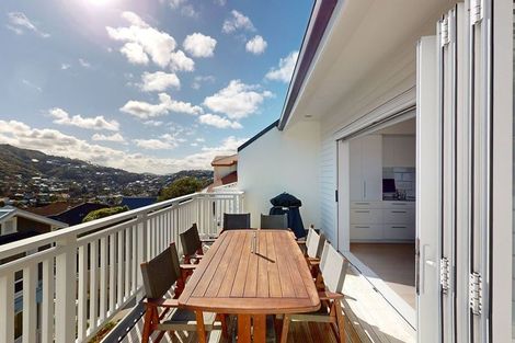 Photo of property in 74u2 Jubilee Road, Khandallah, Wellington, 6035