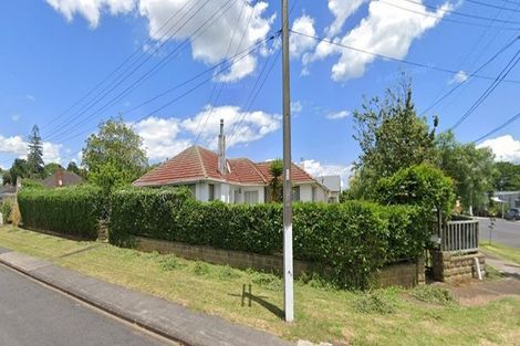 Photo of property in 6 Miro Road, Mangere Bridge, Auckland, 2022