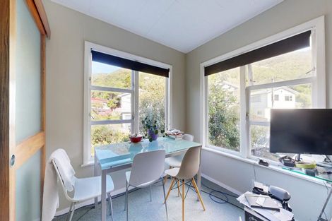 Photo of property in 128 Awarua Street, Ngaio, Wellington, 6035