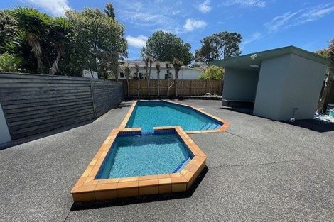 Photo of property in 6/19 Ocean View Road, Hillcrest, Auckland, 0627