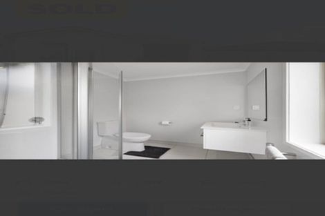 Photo of property in 30 Opouatu Avenue, Glenbrook, 2681