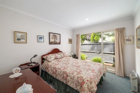 Photo of property in 8 Ilam Road, Upper Riccarton, Christchurch, 8041