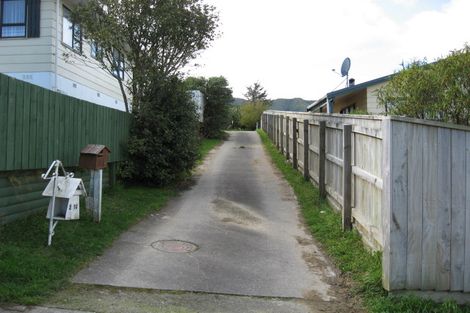 Photo of property in 10a Newburn Grove, Wainuiomata, Lower Hutt, 5014