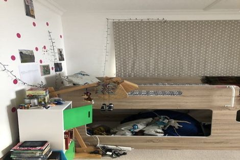 Photo of property in 21 Chamberlain Road, Karori, Wellington, 6012