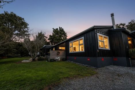 Photo of property in 38 Waipu Gorge Road, Waipu, 0582