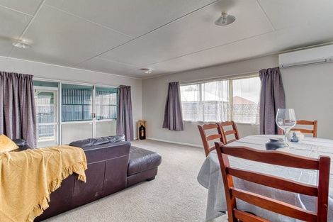Photo of property in 16b Kilkee Terrace, Flaxmere, Hastings, 4120